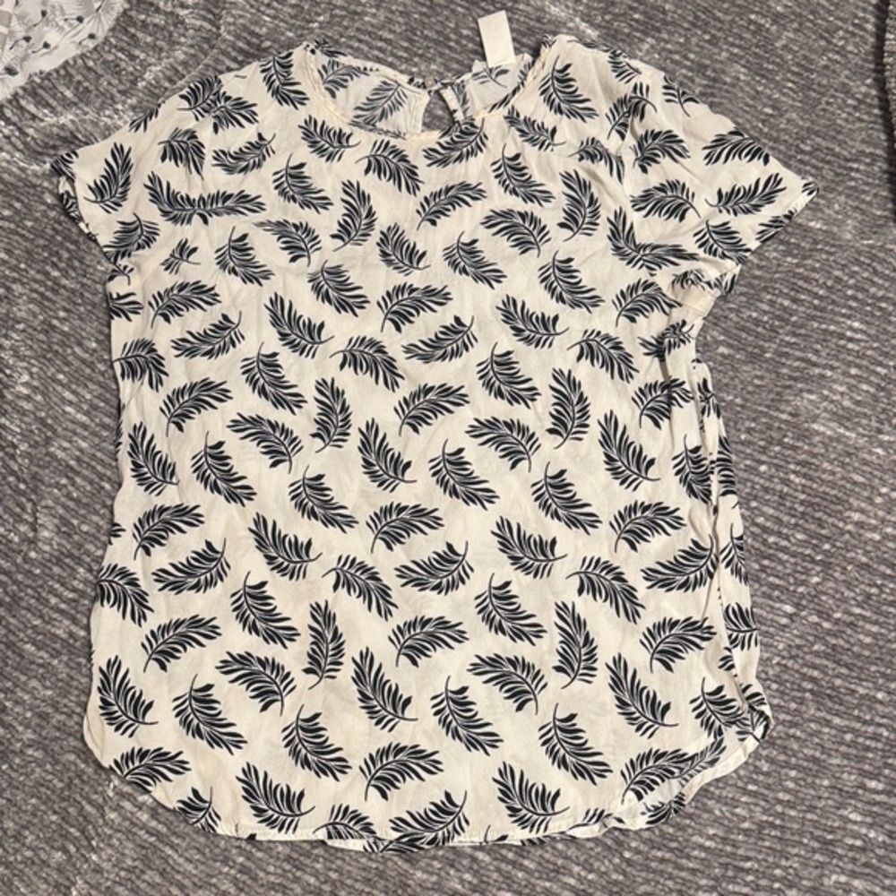 H&M || Leaf Pattern Blouse (S)